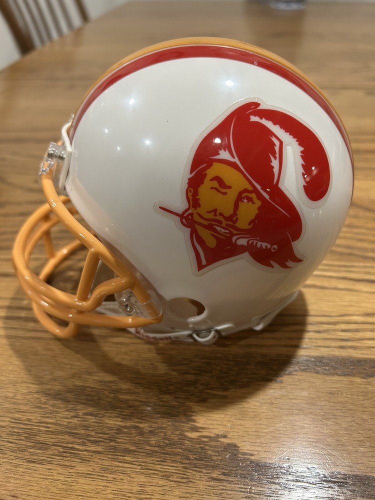 Tampa Bay Buccaneers NFL 1976-1996 Throwback Riddell Mini Helmet. VERY NICE!
