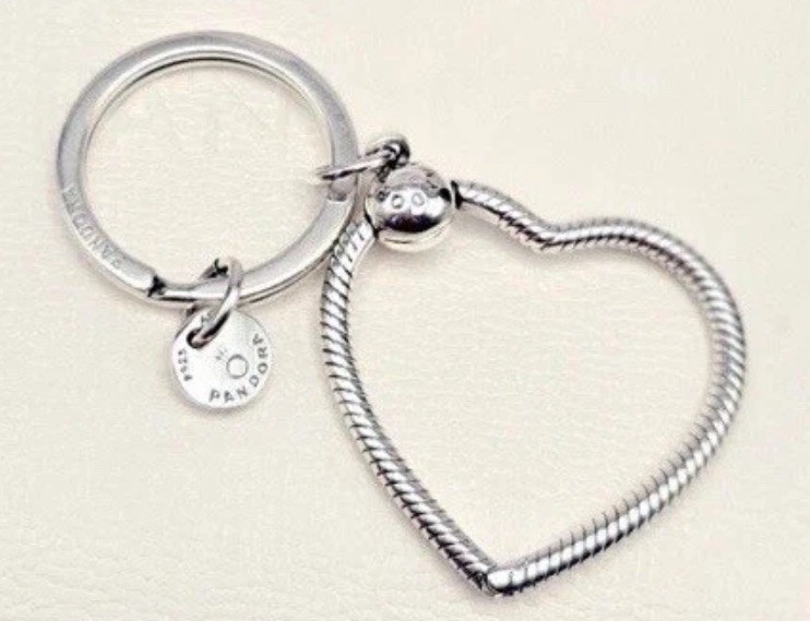 Pandora Moments Heart Authentic New Sterling Silver XL Keychain Charm Holder
