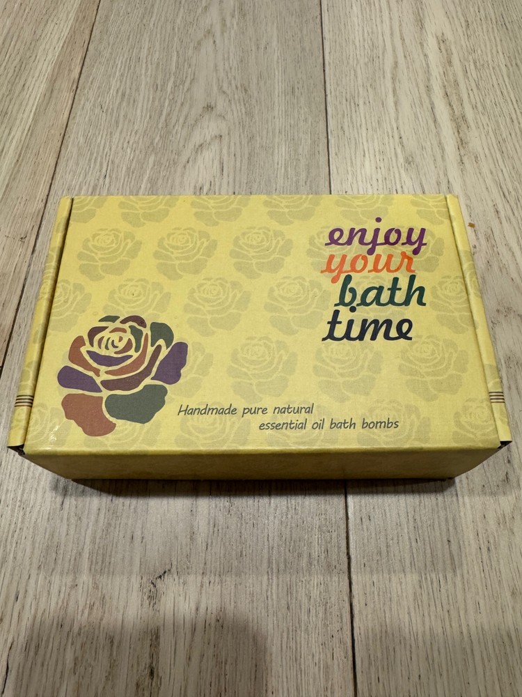 Handmade Essential Oil Vegan Bath Bombs - Set of 6 Enjoy Your Bath Time