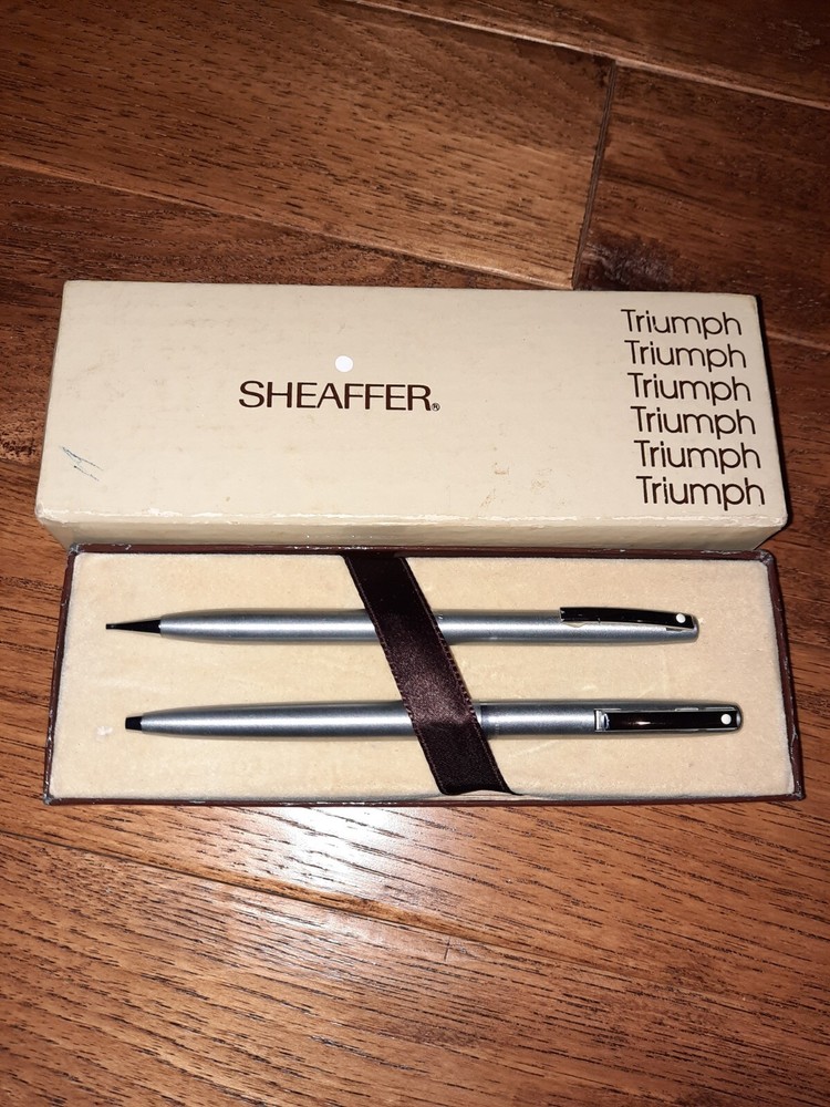 Vintage SHAEFFER TRIUMPH WHITE DOT Pen & Pencil Set