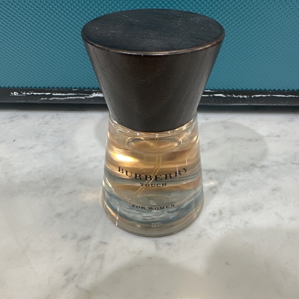 burberry touch for women 1.65oz  85%