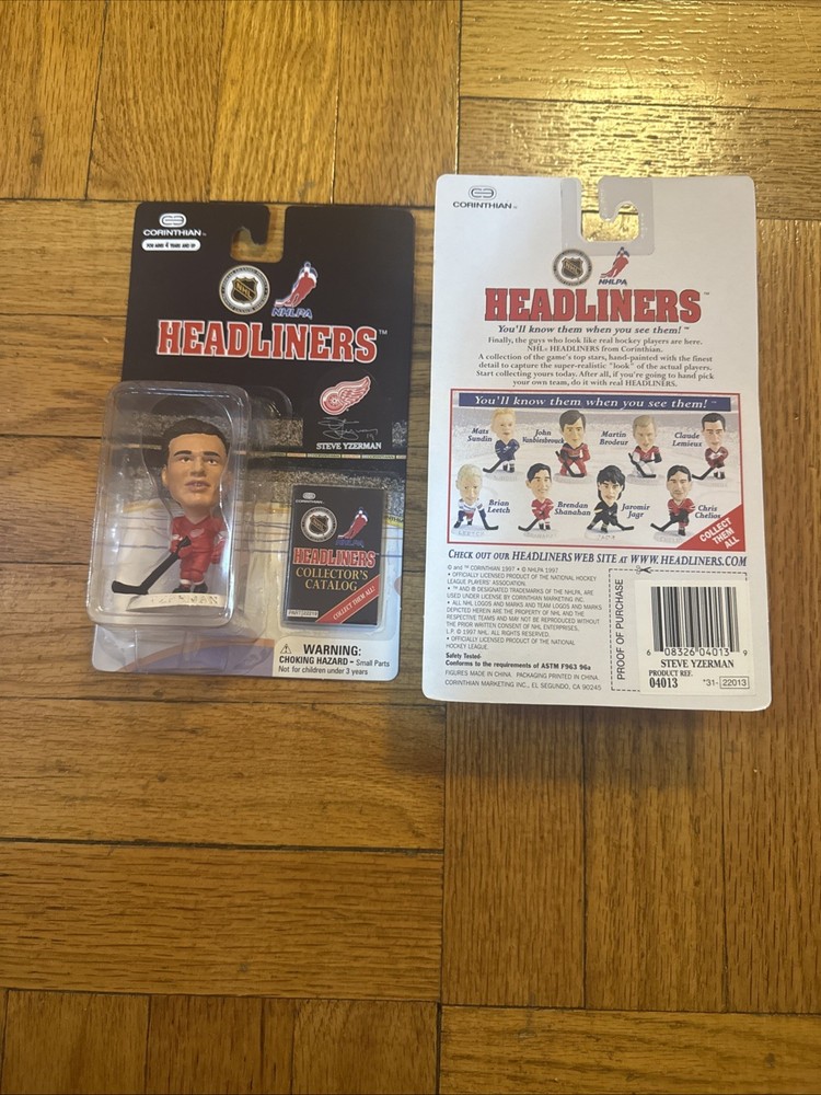 1997 Corinthian Headliners NHL Detroit Red Wings Steve Yzerman NOS