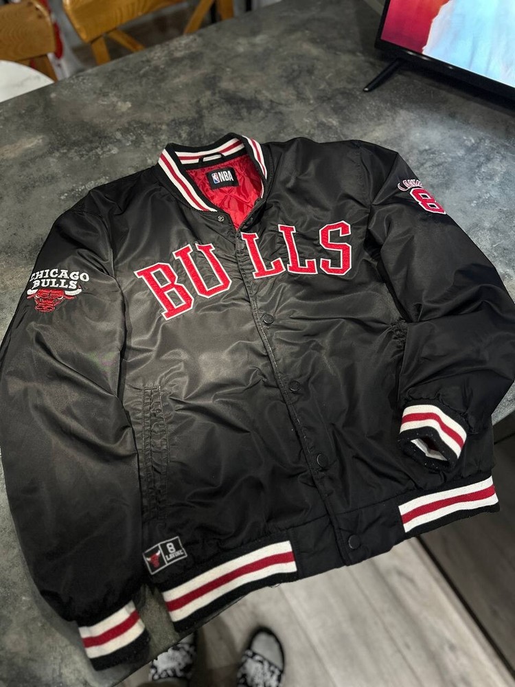 Vintage NBA Chicago Bulls Starter Bomber Jacket Big Logo Back Mens Size S-M Rare