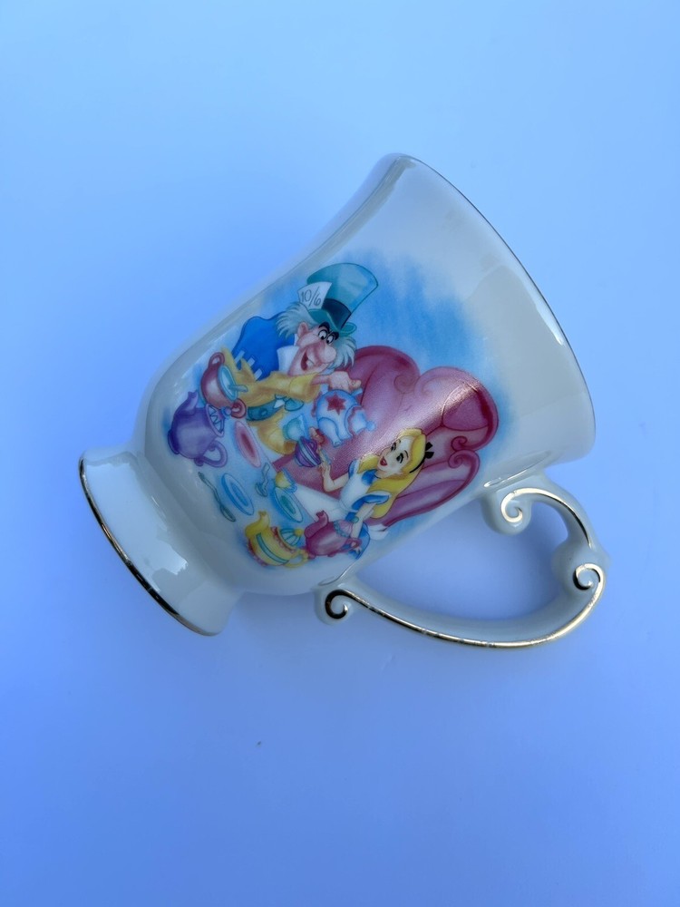 Disney Alice in Wonderland Mad Hatter Tea Party Coffee Mug
