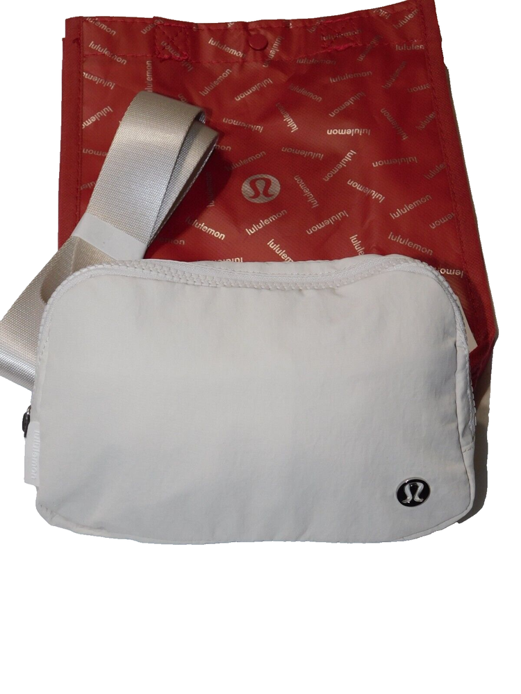 NWT Lululemon Everywhere Belt Bag - White Opal - Extended Strap