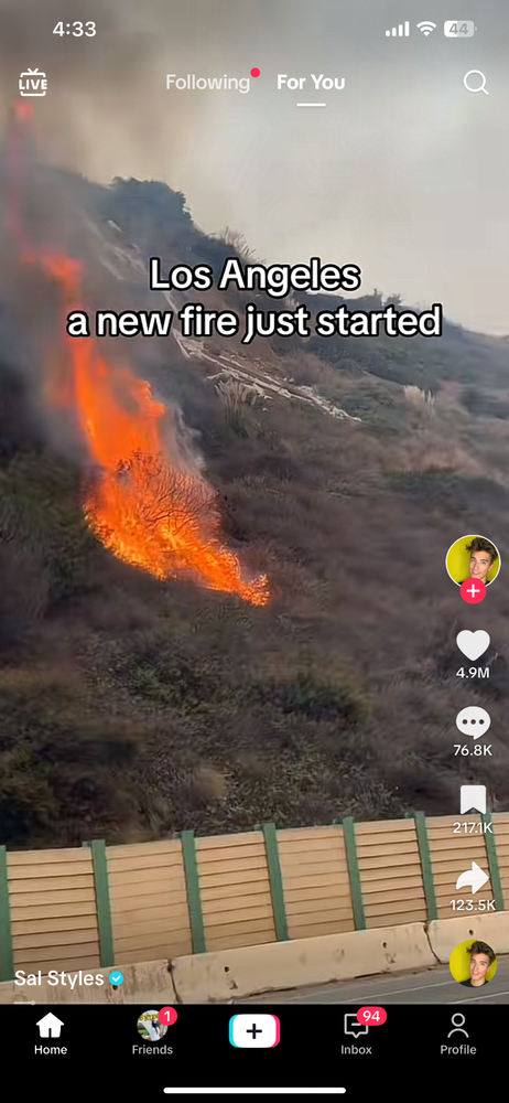 Apple iPhone 12 Pro Max - 128 GB - Blue (Unlocked) TikTok Installed