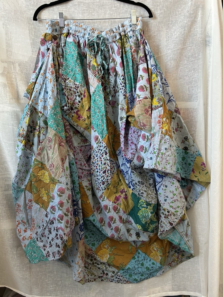 Finger Loop Skirt 1X in 100% Cotton - Versatile for Dancing or Casual Wear