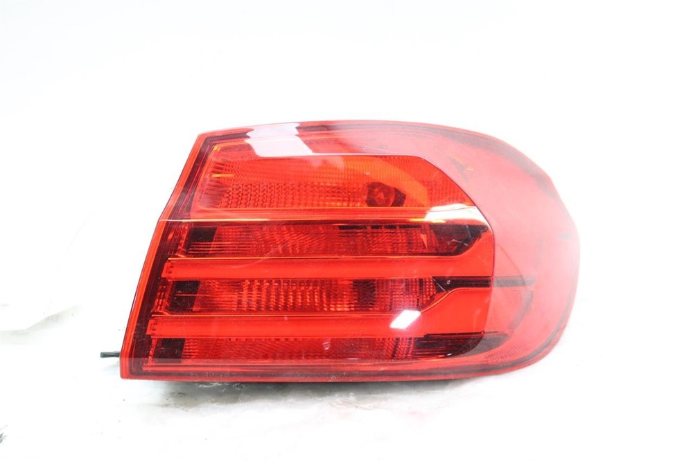 Used Right Tail Light Assembly fits: 2017 Bmw 430I quarter panel mounted Right G