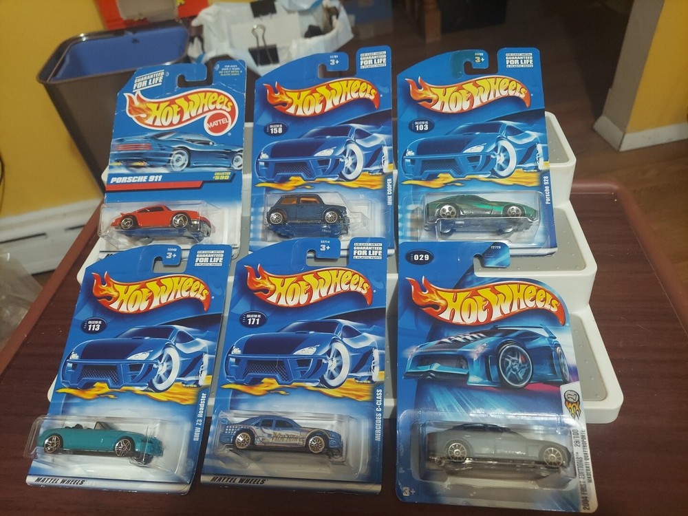 Hot Wheels Lot Of 6 Foreign Cars 1997 - 2003 Porsche BMW Mini Cooper ++  NIP