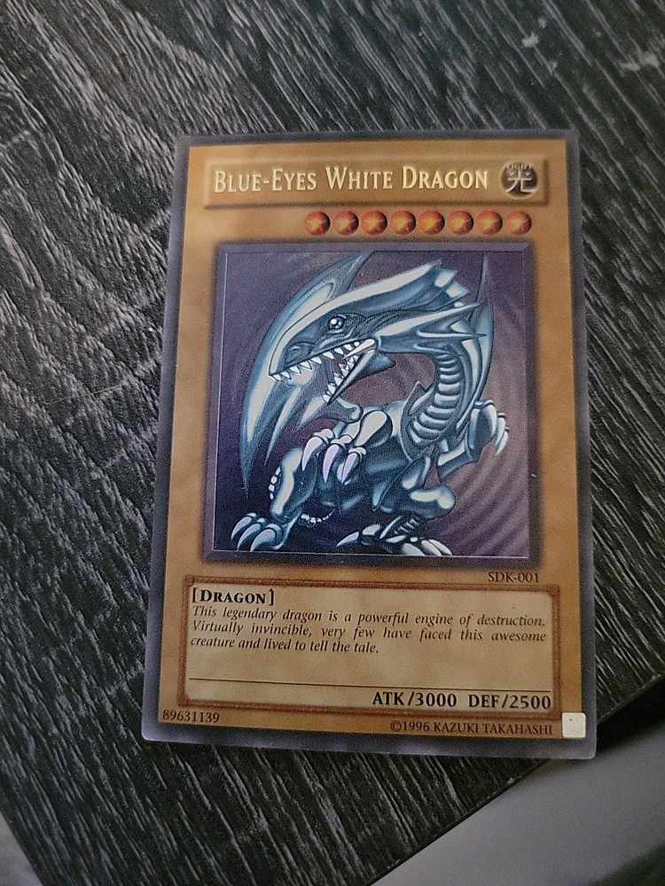 Blue Eyes White Dragon Trading Card - Rare Collectible