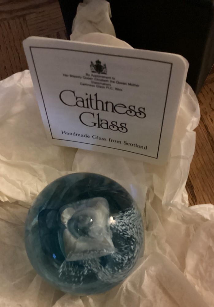 Vintage Caithness Scotland Mooncrystal Art Glass Paperweight Violet