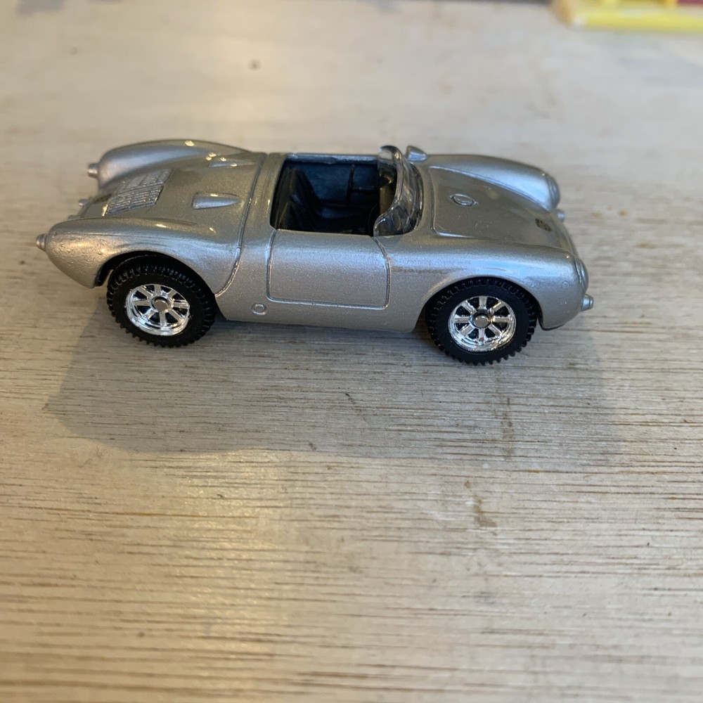 Maisto 1/64 Porsche 550 A Spyder Silver Convertible Sports Car Excellent Condition
