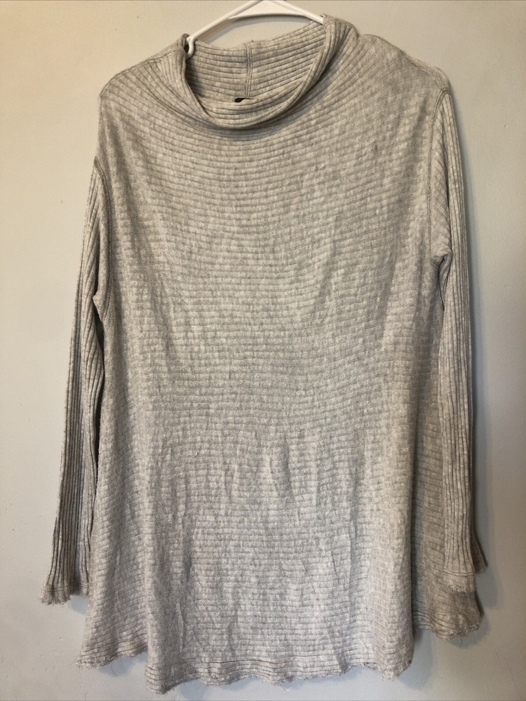 We The Free Free People Gray Knit Tunic Top Sweater Cowl Neck Cutout Back Size S