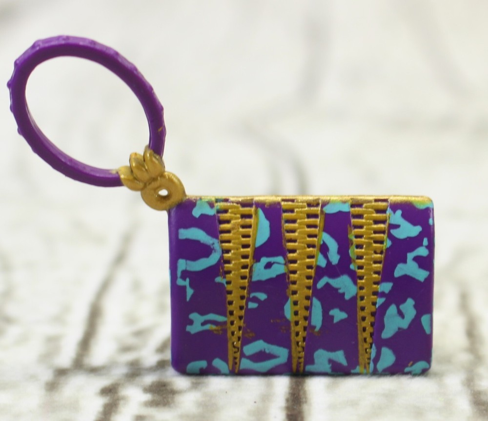 Monster High Doll Clawdeen Wolf Day at the Maul Purple Clutch Purse