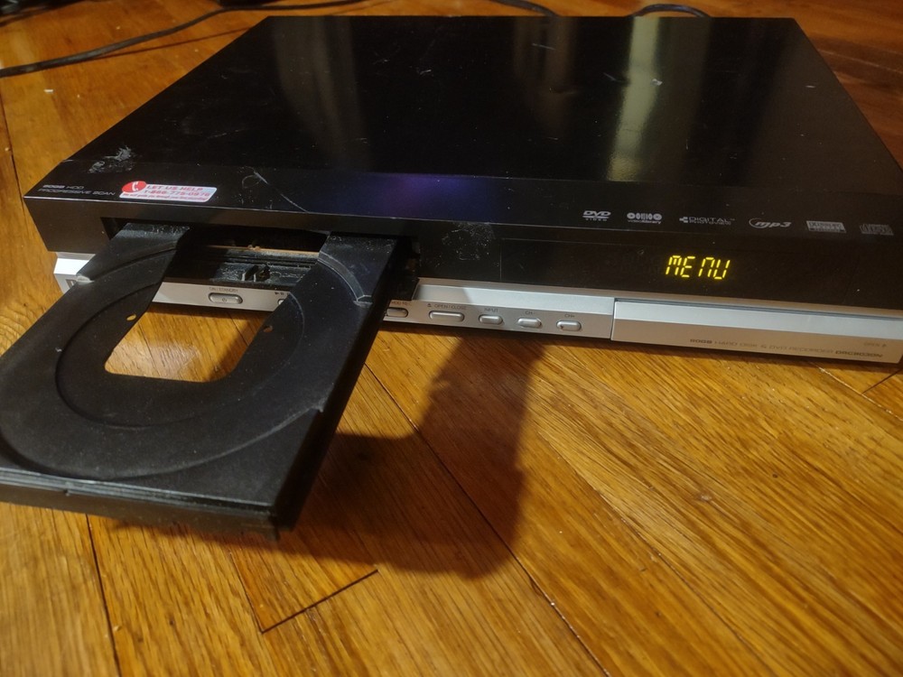 RCA DRC8030N DVD Recorder Player Tested Powers On No Remote Included