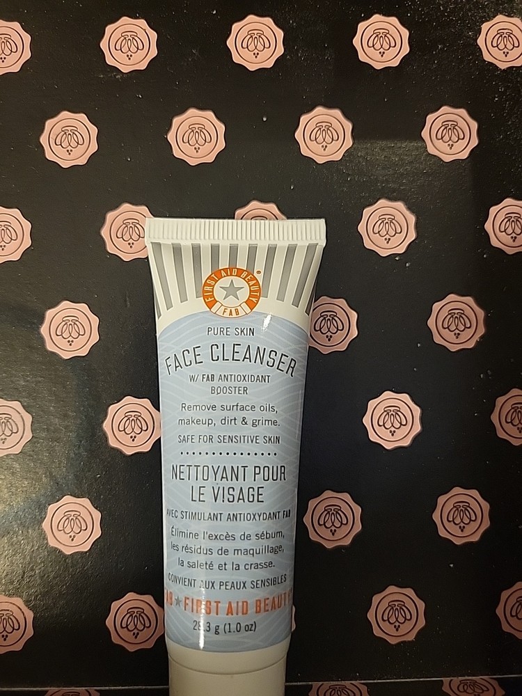 Fab First Aid Beauty Pure Skin Face Cleanser 1 floz
