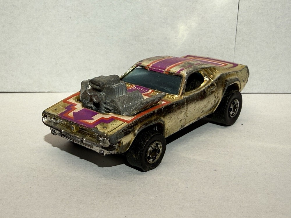 Hot Wheels 1977 Rodger Dodger Drag Strippers Gold Chrome Charger SE BW Hong Kong