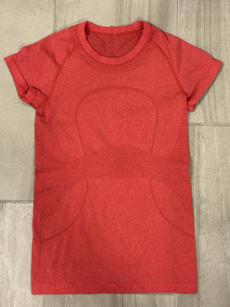 Lululemon Swiftly Tech Short Sleeve 2.0 Shirt Women's Size 6 Red Activewear