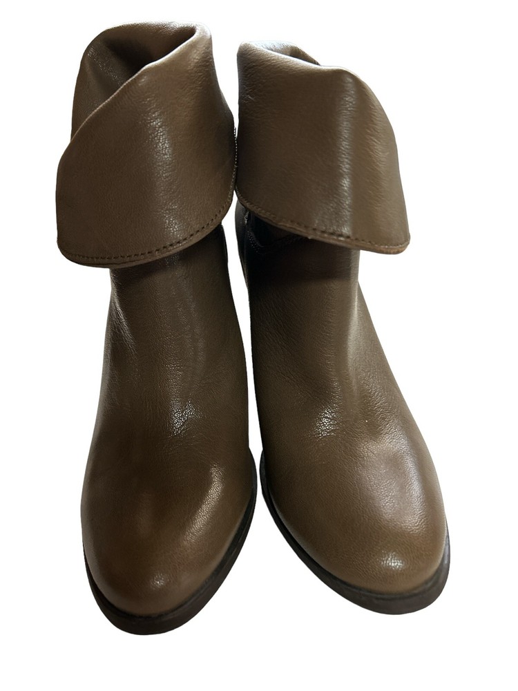 Lucky Brand Boots Brown Cappuccino leather fold over 8M  Momcore Minimalists