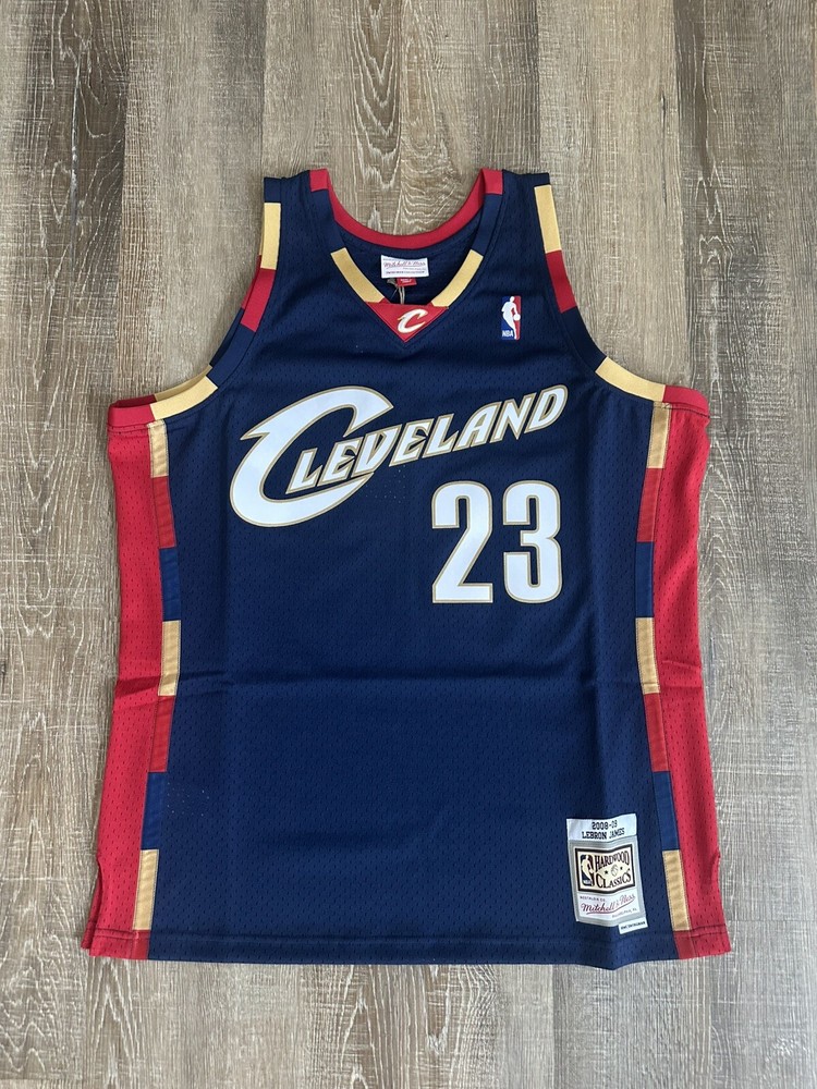 LeBron James 2008-09 Cavaliers Mitchell & Ness Authentic Road Jersey  