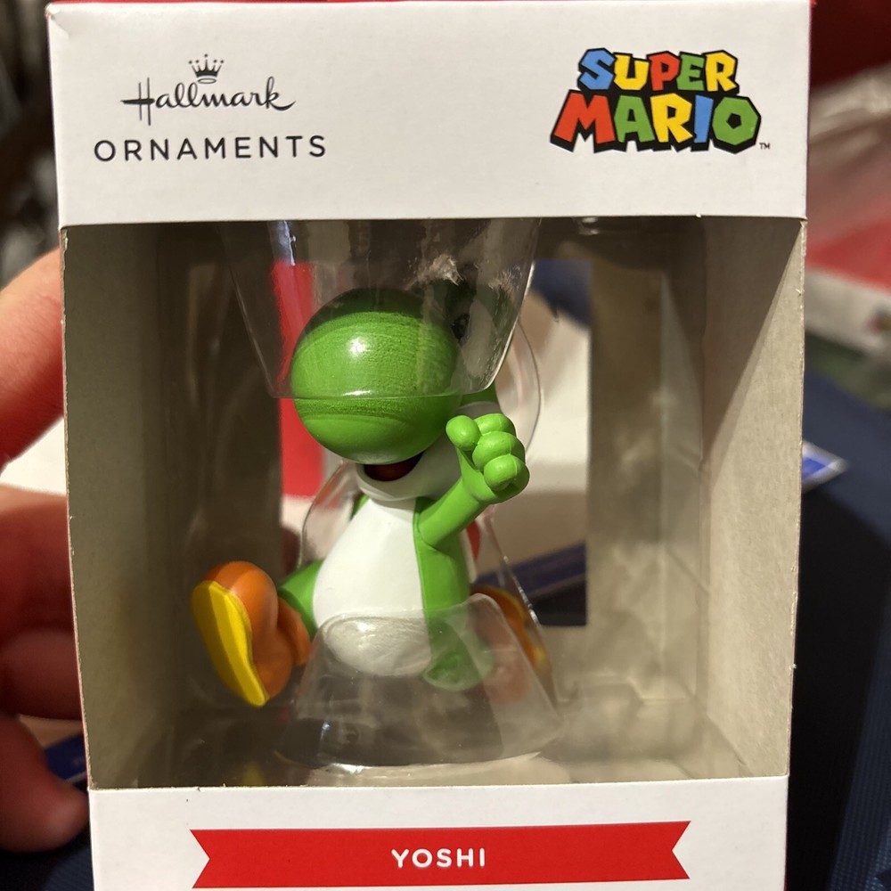 NEW Hallmark Super Mario Nintendo Yoshi Christmas Keepsake Ornament