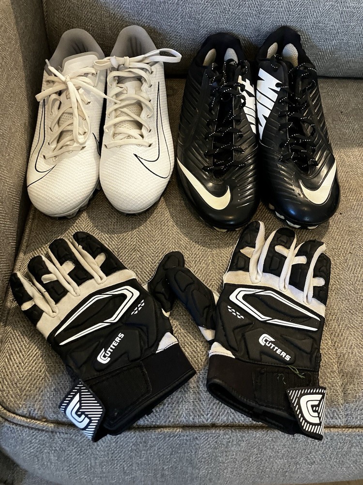 Nike Cleats And Cutter Gloves