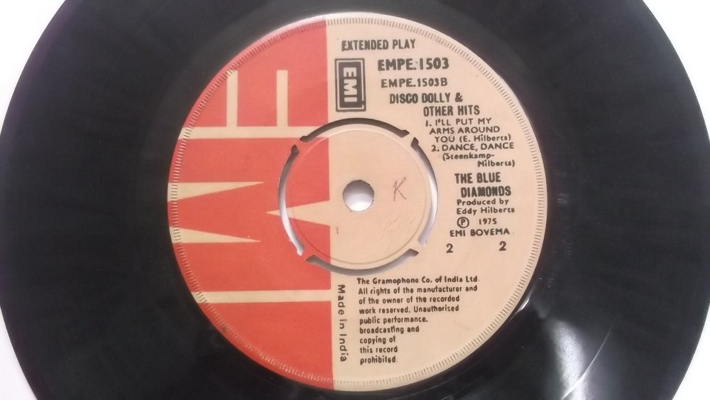 THE BLUE DIAMONDS  DISCO DOLLY rare SINGLE 7