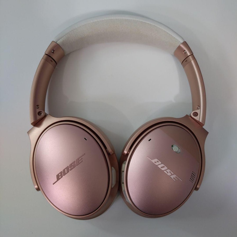 Bose QuietComfort 35 Wireless Headphones with Free Shipping