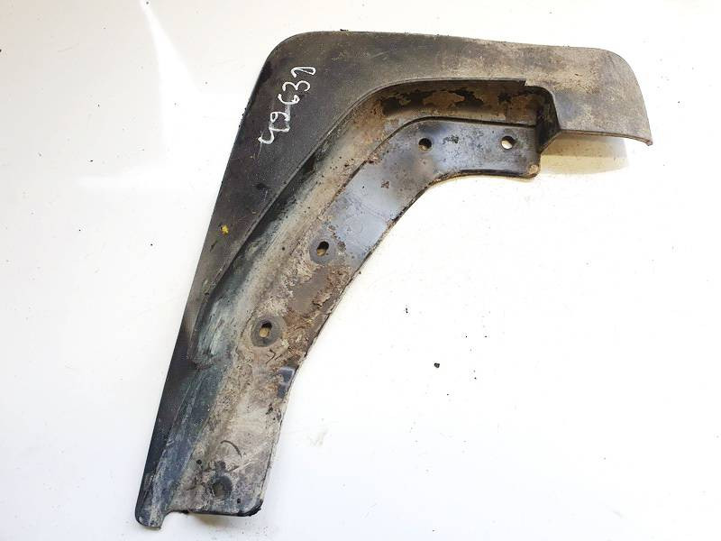 Volvo XC90 Front Right Mudflap DE2099622-93 Genuine OEM Part