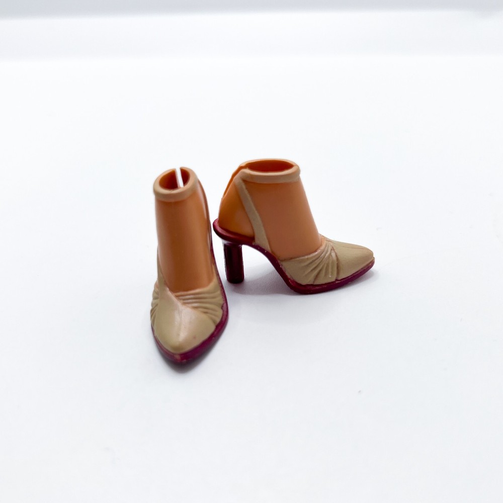 My Scene Goes Hollywood Lindsay Lohan Barbie Doll with Green Heels