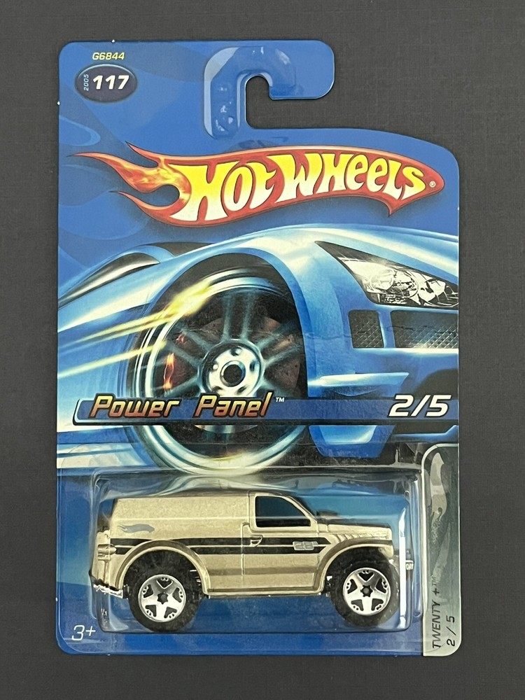 HOT WHEELS 2005 POWER PANEL TWENTY + #117