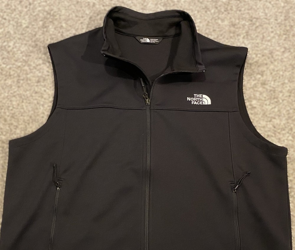 The North Face Men's L Black Full-Zip Wind Wall Vest