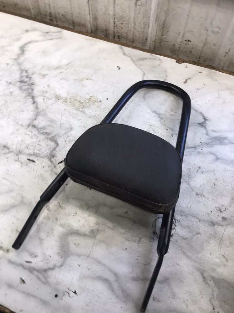 07 Yamaha XVS1300 XVS 1300 V Star Rear Back Passenger Rest Sissy Bar