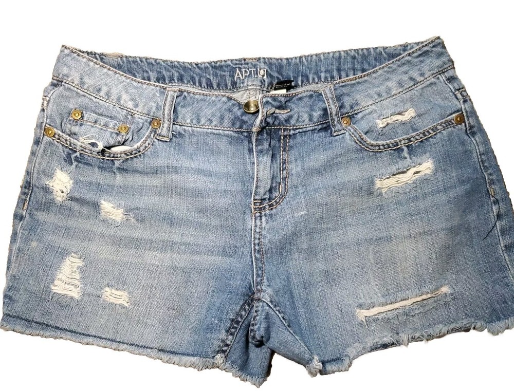 APT.9 Women's Short Shorts Size 8 Light Distressed / Stretch Juniors Beach Fun