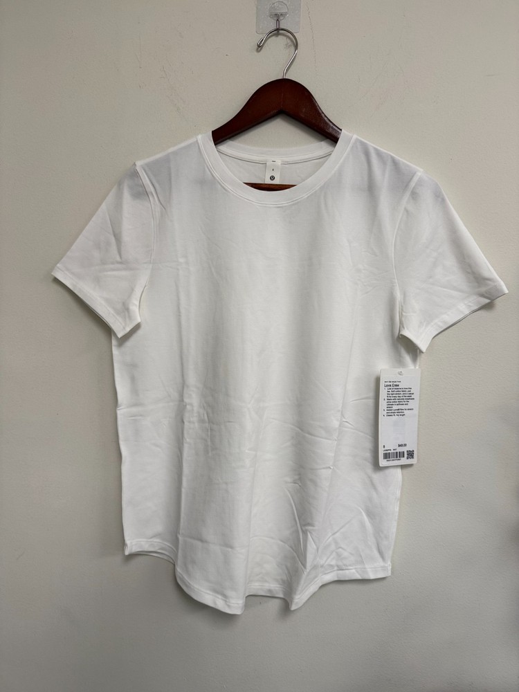 Lululemon Women Shirt Short Sleeve Athletic Lightweight Tee White Color LW3EPFS
