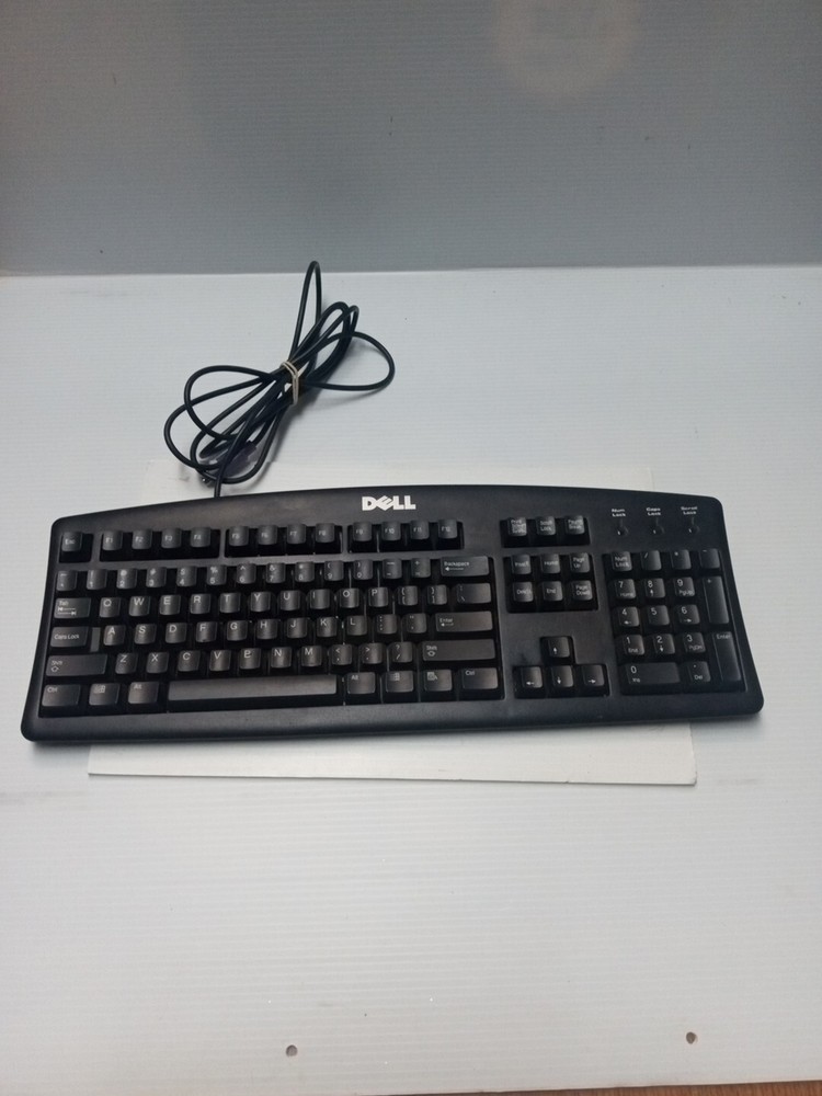 vintage Dell Wired Keyboard model SK 8110
