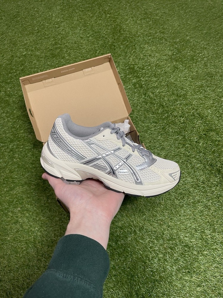 Size: 5W - ASICS Gel-1130: Cream Clay Grey - BRAND NEW - 1202A164-116
