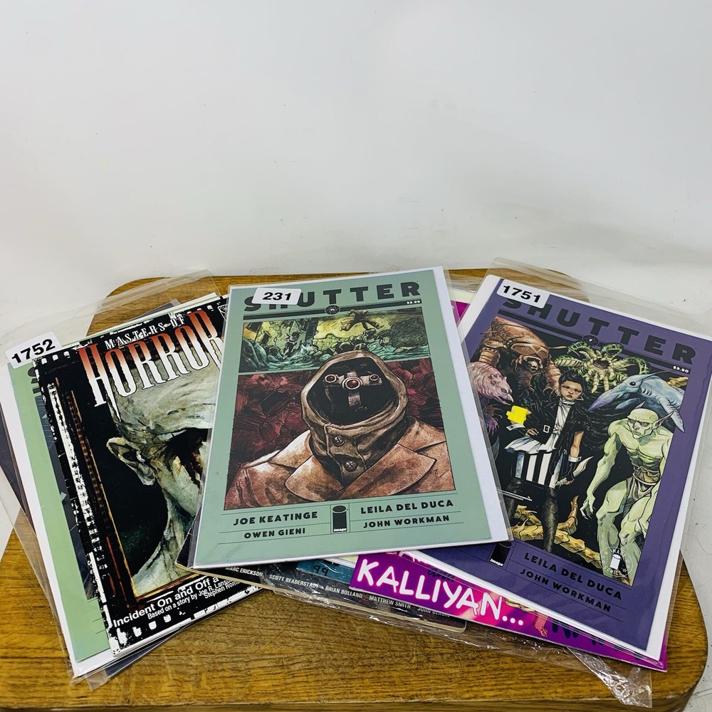 horror comics bundle Comic book X 11 Shutter Etc