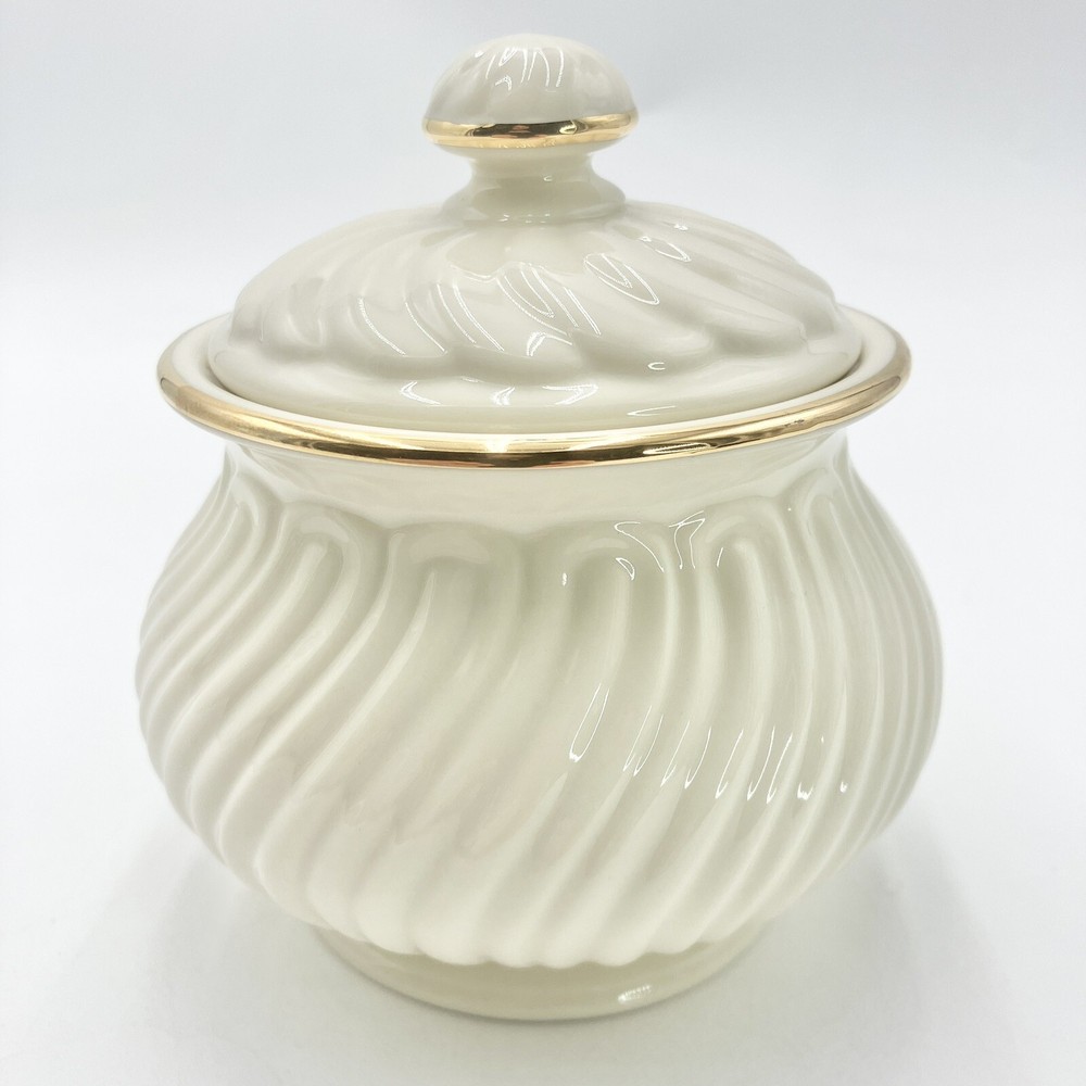 Lenox Ivory Porcelain Sugar Bowl with Gold Band Lid Housewarming Essential EUC