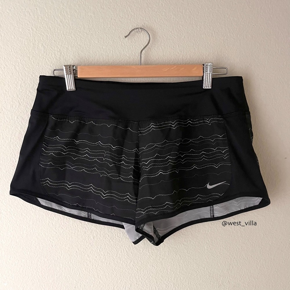 Nike Dri FIT Womens 3