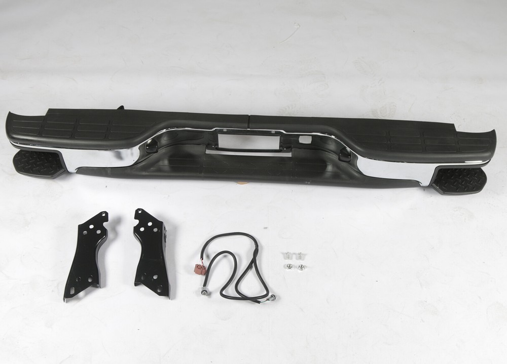 Rear Bumper with Corner Step Pads Fits 1999-2006 Chevy Silverado GMC Sierra 1500