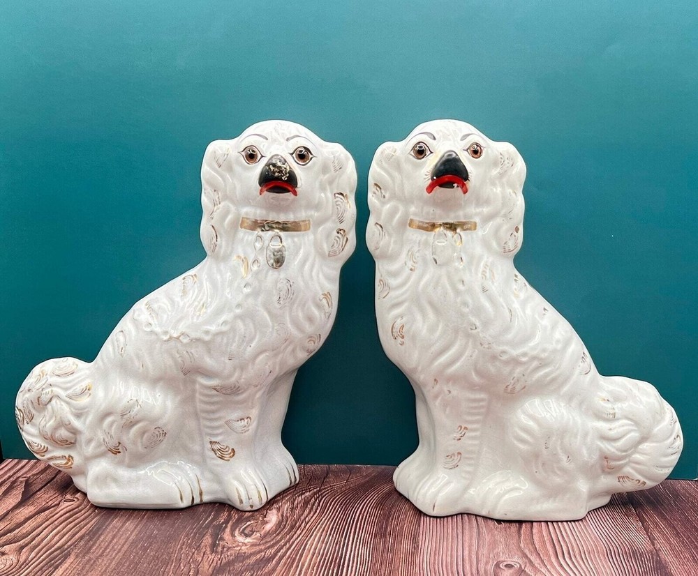 Antique Pair of Staffordshire Porcelain Ceramic Dog Figurines