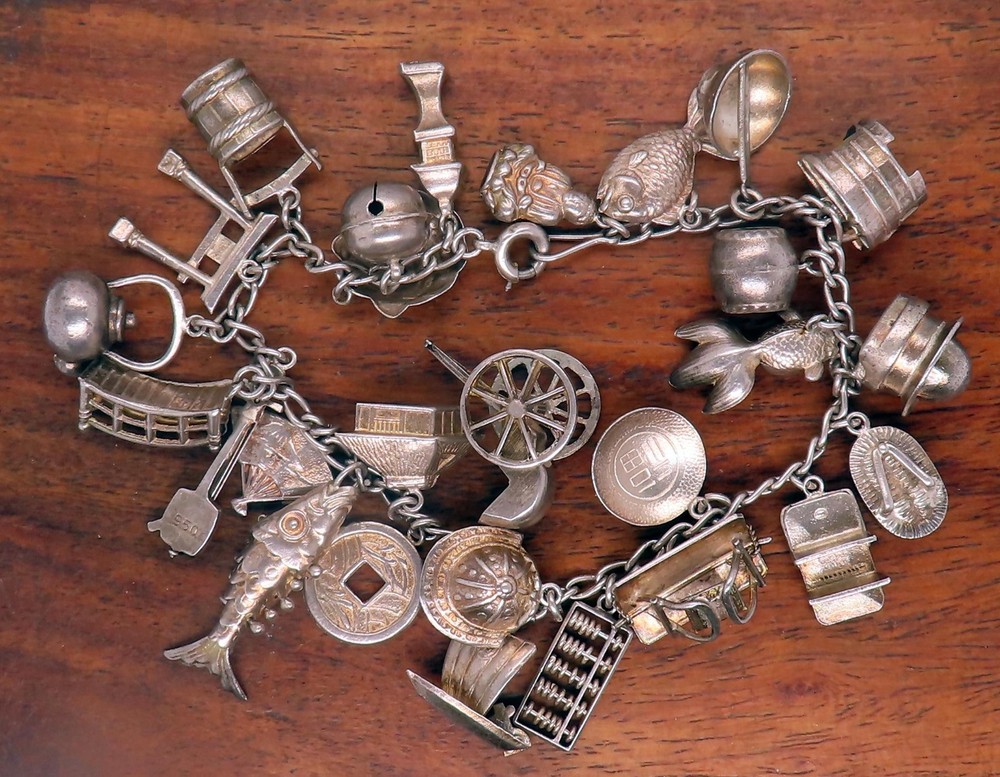Vintage silver JAPANESE 1920's 1930's MT. FUJI STANHOPE MOVEABLE CHARM bracelet