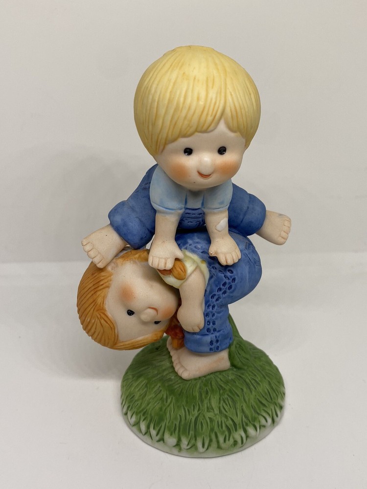 Vintage Enesco Country Cousins Leap Frog Figurine 1981 Collectible