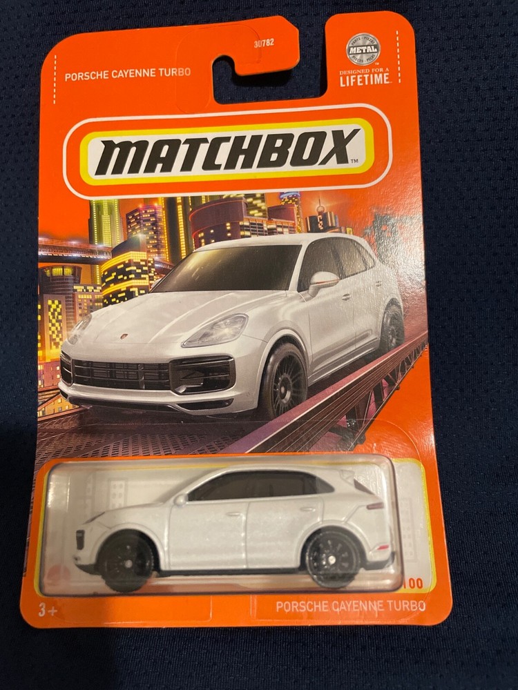 Matchbox - 2024 Mainline 27/100 Porsche Cayenne Turbo (BBHVL68)