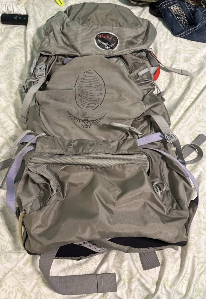 Osprey Aura AG 50L Womens Backpack Gray Medium Large 18-21 Inch Hiking Pack