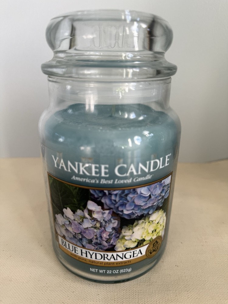 Yankee Candle Blue Hydrangea 22Oz Jar Scented Candle New