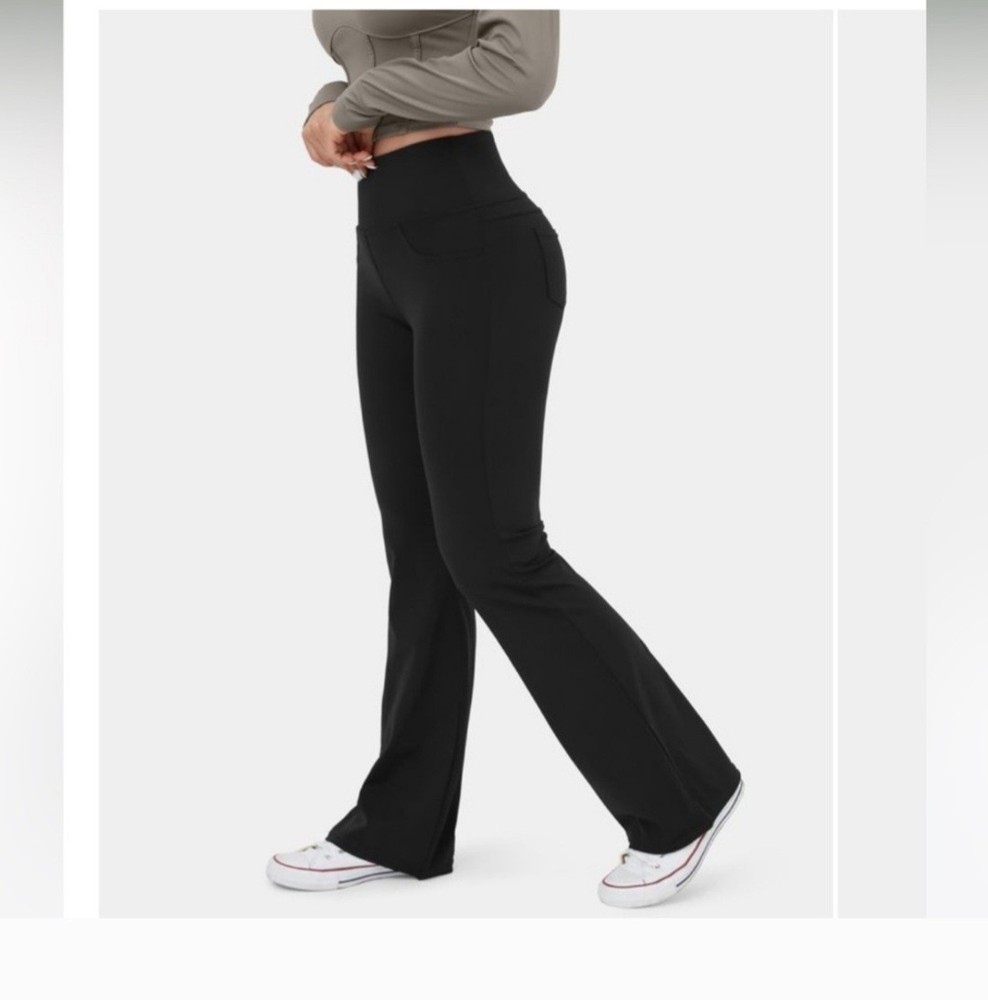 COPY - Halara High Waisted Back Pocket Flare Yoga Leggings Medium Regular