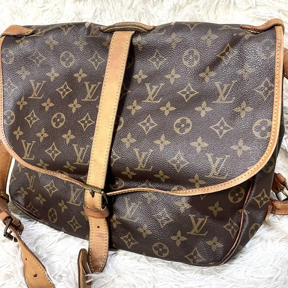 Louis Vuitton Saumur Monogram Crossbody Shoulder Bag for Women
