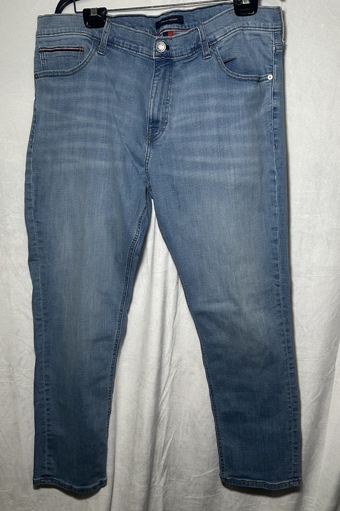 Tommy Hilfiger Men's Slim Tapered Jeans 40x30 Dark Wash #45 Style